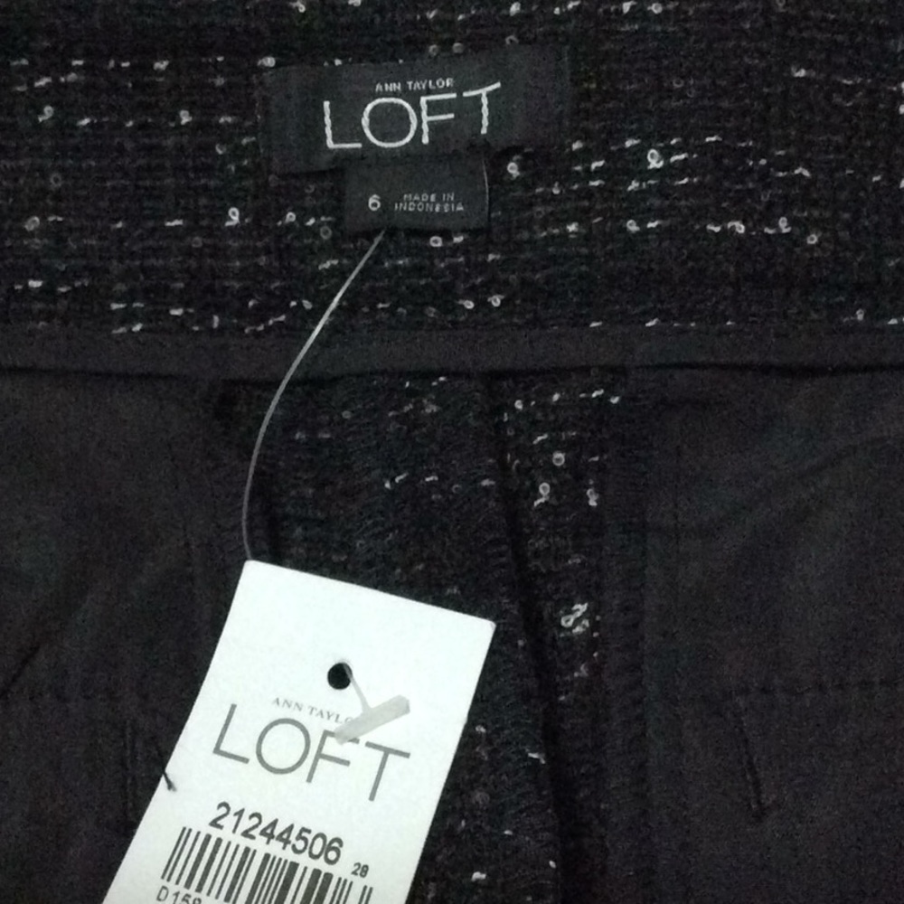 Loft Shorts Size 6 - Picture 5 of 5